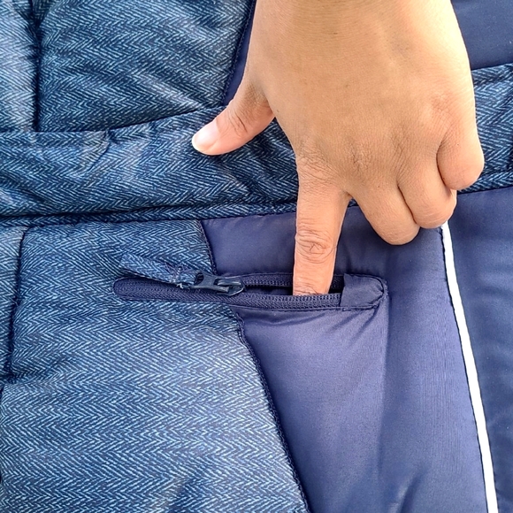 Arizona Boys' Water & Wind Resistant Heavy Puffer Coat Nay Herringbone Size 6/7 - Picture 8 of 11